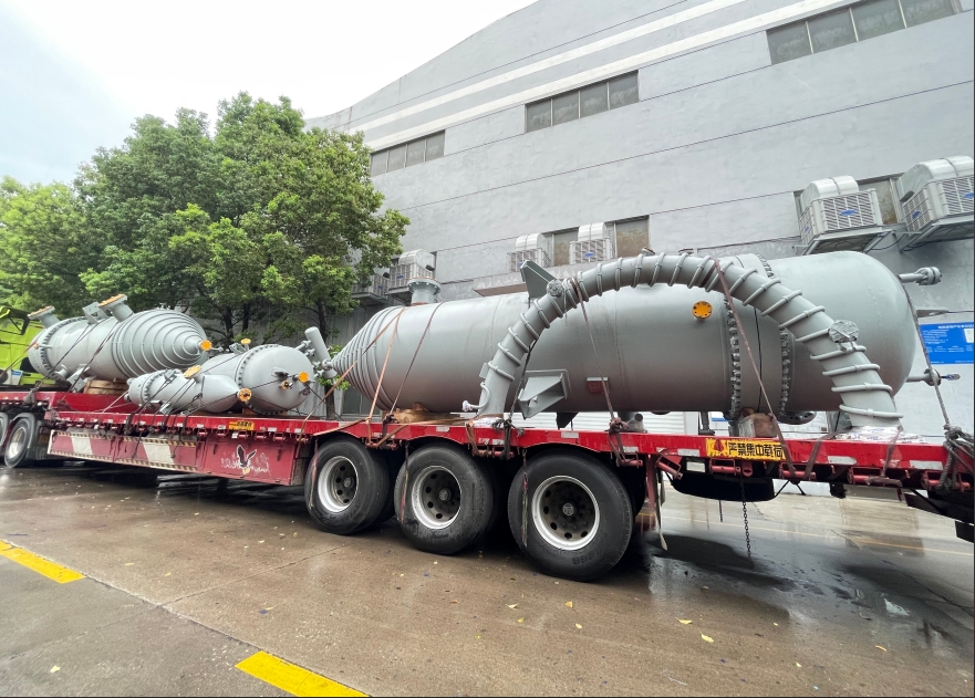 看看我们的焊接实力 # 焊接技术 # 焊工 # 车间视频 # 工厂实拍 # 化工容器